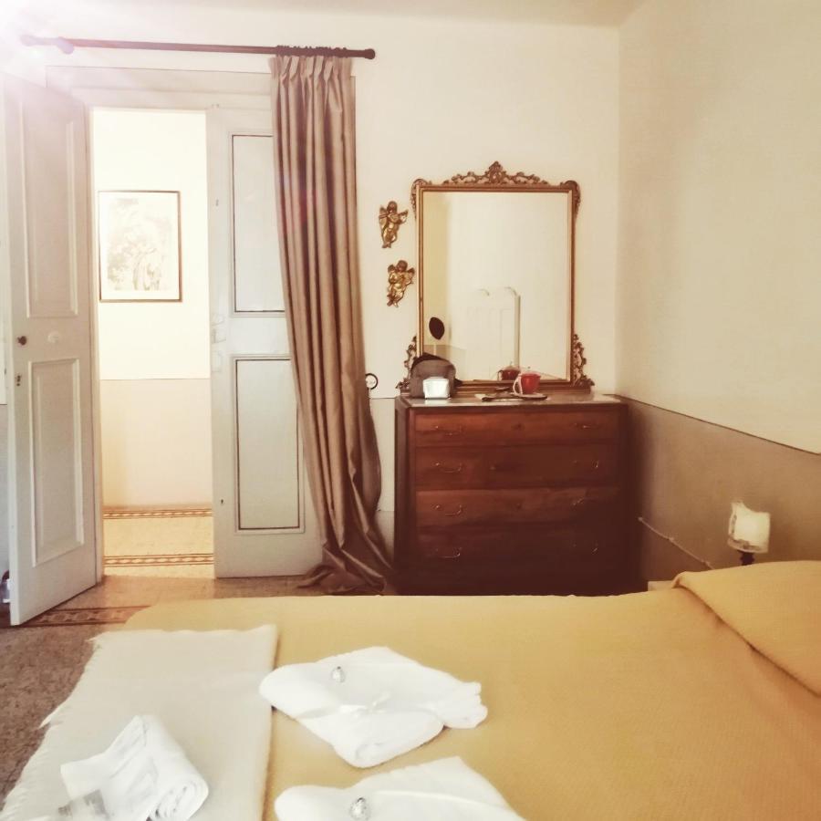 Bed And Breakfast Evelina ルッカ エクステリア 写真