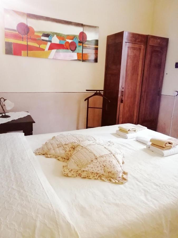 Bed And Breakfast Evelina ルッカ エクステリア 写真