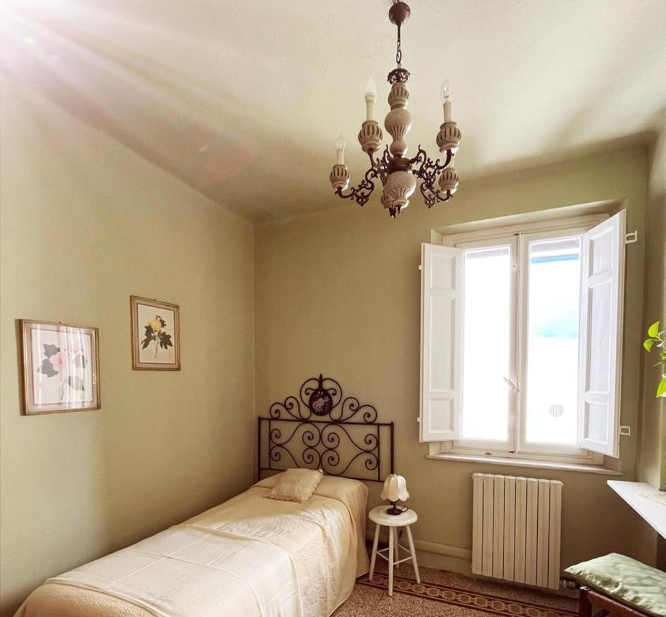 Bed And Breakfast Evelina ルッカ エクステリア 写真